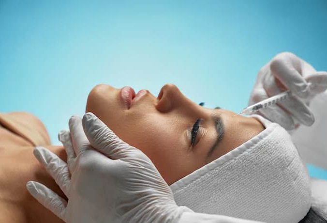 Preenchimento facial: como rejuvenescer e harmonizar o rosto sem cirurgia
